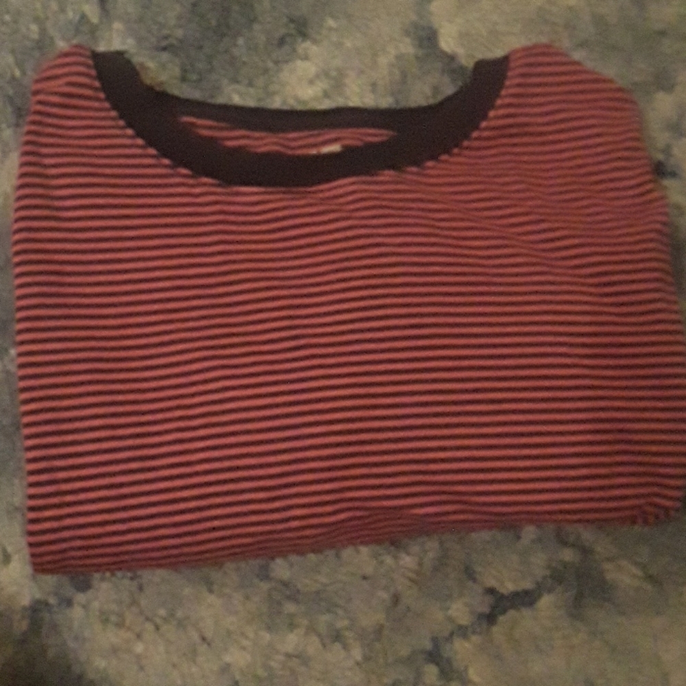 Uniqlo supima t-shirt